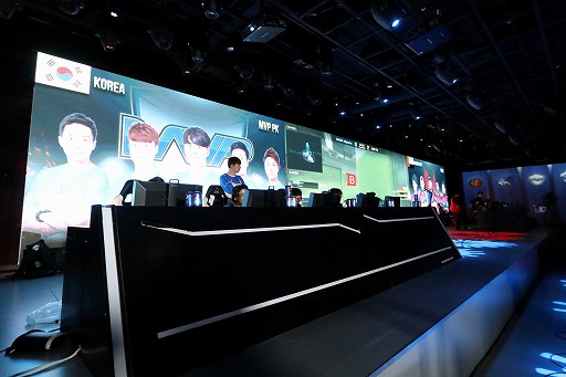 画像ギャラリー No.016のサムネイル画像 / 「CS:GO」の国際大会「ZOWIE eXTREMESLAND CS:GO ASIA 2018」が上海で開催。アジアから世界を目指すBenQの取り組みを聞いた