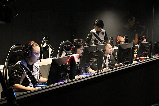 画像ギャラリー No.002のサムネイル画像 / 「CS:GO」国内2強が激突。「GALLERIA GLOBAL CHALLENGE 2019」GRAND FINALの模様をレポート