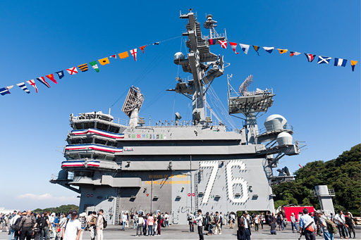 米海軍の原子力空母「ロナルド・レーガン」一般公開レポート