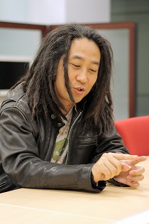 画像ギャラリー No.010のサムネイル画像 / KONAMIの新作「BLADES of TIME」インタビュー。ロシア発の尖ったアクションを日本展開するために,藤井隆之プロデューサーが振った手腕とは