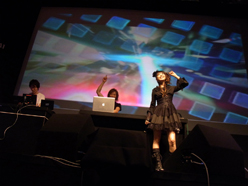 ꡼ No.020Υͥ / TGS 2011θۿꡪ Des-ROWTRAΥ饤֤Ԥ줿pop'n music portable2 Special Stage at TGS2011ץݡ