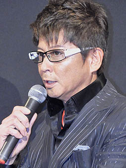 画像ギャラリー No.006のサムネイル画像 / 「龍が如く5 夢、叶えし者」の完成披露記者会見をレポート。哀川 翔さん,大東駿介さん,徳重 聡さん,奥田瑛二さん,黒田崇矢さんら豪華出演陣が登場