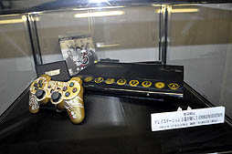 画像ギャラリー No.014のサムネイル画像 / 「龍が如く5 夢、叶えし者」の完成披露記者会見をレポート。哀川 翔さん,大東駿介さん,徳重 聡さん,奥田瑛二さん,黒田崇矢さんら豪華出演陣が登場