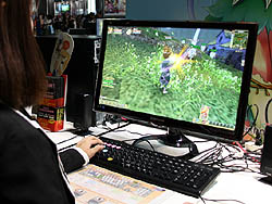 ���������꡼ No.001�Υ���ͥ������ / ��TGS 2011�Ͽ����饤��RPG����Ƴ�ر������ڥ�󥵡פΥץ쥤���֥��Ÿ�ǡ��Хȥ�Υ���Ȥʤ�֥���ޥ�����פ��θ�����