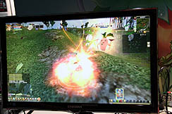 ���������꡼ No.003�Υ���ͥ������ / ��TGS 2011�Ͽ����饤��RPG����Ƴ�ر������ڥ�󥵡פΥץ쥤���֥��Ÿ�ǡ��Хȥ�Υ���Ȥʤ�֥���ޥ�����פ��θ�����