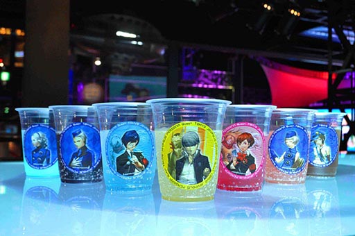 画像集#023のサムネイル/東京ジョイポリスと「ペルソナ」シリーズのコラボイベントが11月13日から12月23日まで開催決定。テーマパーク全体でペルソナの世界観を味わえる