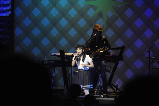 画像ギャラリー No.028のサムネイル画像 / オリジナル朗読劇は爆笑の連続。浪川大輔さん,花澤香菜さん,森久保祥太郎さんら主要キャスト陣が登場した「ジュネス新春ゴールデン感謝祭」レポート