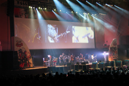 ���������꡼ No.009�Υ���ͥ������ / ���������ӽФ�̯������Ǯ�������ͤ�5000�ͤΡȥ������ե���ɤ����뤷����Ω25��ǯ��ǰ���٥�ȡ�ARC SYSTEM WORKS FESTIVAL�פ��ݡ���