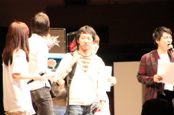 ���������꡼ No.017�Υ���ͥ������ / ���������ӽФ�̯������Ǯ�������ͤ�5000�ͤΡȥ������ե���ɤ����뤷����Ω25��ǯ��ǰ���٥�ȡ�ARC SYSTEM WORKS FESTIVAL�פ��ݡ���