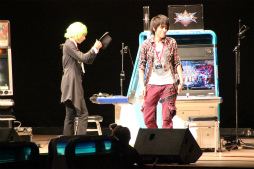 ���������꡼ No.020�Υ���ͥ������ / ���������ӽФ�̯������Ǯ�������ͤ�5000�ͤΡȥ������ե���ɤ����뤷����Ω25��ǯ��ǰ���٥�ȡ�ARC SYSTEM WORKS FESTIVAL�פ��ݡ���