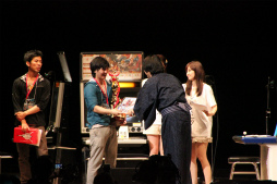 ���������꡼ No.023�Υ���ͥ������ / ���������ӽФ�̯������Ǯ�������ͤ�5000�ͤΡȥ������ե���ɤ����뤷����Ω25��ǯ��ǰ���٥�ȡ�ARC SYSTEM WORKS FESTIVAL�פ��ݡ���