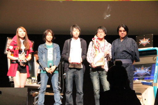 ���������꡼ No.024�Υ���ͥ������ / ���������ӽФ�̯������Ǯ�������ͤ�5000�ͤΡȥ������ե���ɤ����뤷����Ω25��ǯ��ǰ���٥�ȡ�ARC SYSTEM WORKS FESTIVAL�פ��ݡ���