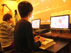 画像ギャラリー No.018のサムネイル画像 / 全国の「P4U」プレイヤーが結集して繰り広げられた珠玉の名勝負。熱気溢れる会場の模様をお届けする「GODSGARDEN#9」フォトレポート