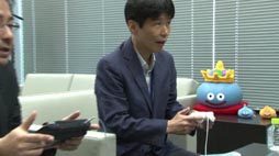 画像ギャラリー No.001のサムネイル画像 / 山本一太IT担当大臣が「ドラクエX」に登場。プレイヤーとの対話の様子が7月19日20:00よりニコ生で配信