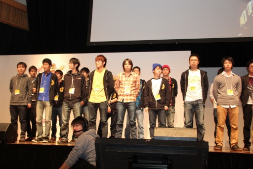 画像集#023のサムネイル/「モンスターハンターフェスタ’13」の決勝大会が開催。「モンスターハンター4」の狩王が決定,「4G」も発表された会場の模様をレポート