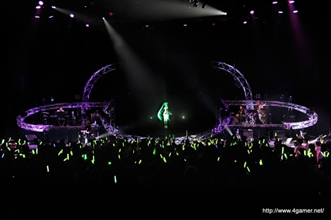 ꡼ No.005Υͥ / ȥߥפȤʤ롤ե˾Ρֽ鲻ߥ饤֥ѡƥ2012ʥߥѢˡפš34ʤο͵ڶʤϪ줿ȤҤɸݡ