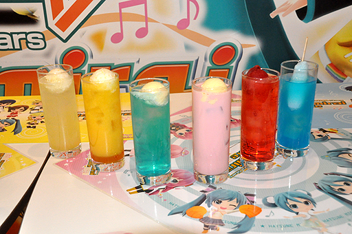 ꡼ No.006Υͥ / KAITOMEIKOΥ˥塼ɲá鲻ߥΡProject mirai cafeפǳŤ줿˥塼ݡ