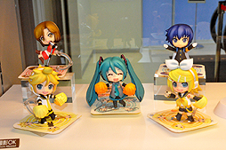 ꡼ No.019Υͥ / KAITOMEIKOΥ˥塼ɲá鲻ߥΡProject mirai cafeפǳŤ줿˥塼ݡ