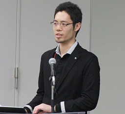 ꡼ No.001Υͥ / PlayStation Vita Game Conference 2012ץݡȡൡǤγȯиΤʤɥ󥴤ˤơ֥˥˥פ夲