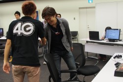 画像ギャラリー No.004のサムネイル画像 / ラスボスはまさかの早矢仕P。本日発売の「DEAD OR ALIVE 5」,読者プレゼントをかけたメディア対抗戦の模様をムービーでお届け