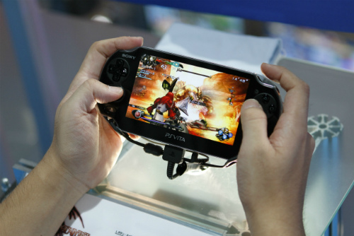 ꡼ No.015 | TGS 2011ϥܥ륨󥫥ȤѻߤˤäƥΥƥݤϵ޾徺ꥢι⤤RPGؤƤLORD of APOCALYPSE