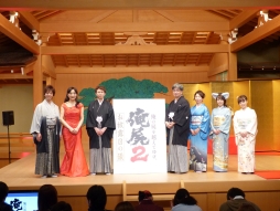 画像集#005のサムネイル/「俺の屍を越えてゆけ2」,発売日が7月17日に決定し,体験版は4月24日と7月上旬に配信。イベント「お披露目の儀」で明らかに