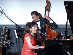 画像ギャラリー No.020のサムネイル画像 / 「俺の屍を越えてゆけ2」のイベント「お披露目の儀」をレポート。桝田省治氏と生田美和氏の合同インタビューも掲載