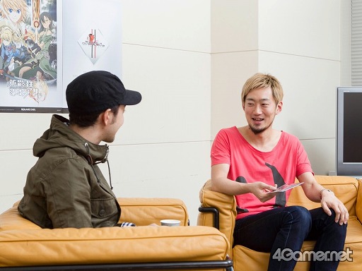 画像ギャラリー No.012のサムネイル画像 / 「拡散性ミリオンアーサー」が目指すソーシャルゲームとは? スクウェア・エニックスの安藤武博氏と音楽担当の前山田健一氏に聞く