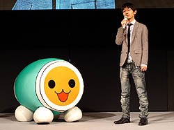 ꡼ No.002 | TGS 2011AKB48ݤãͤΥܤȯɽYMCKо줷Хʥॳॹݤã10ǯǰɥɡȯɽפݡ