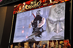 ꡼ No.012 | ̵OROCHI 2פΥץǥ塼μȥǥ쥯ʽſͻˤȡ٥ȤԤ줿̵OROCHI 2סֿԢ̵ NEXTŹƬθ