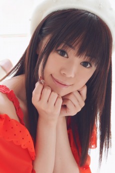 画像ギャラリー No.050のサムネイル画像 / 「魔女と百騎兵」。冒険の舞台「ミデア」やゲームシステム「捕食」と「捕縛」などに関する最新情報を公開。9名のキャストによるコメントも掲載だ