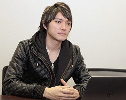 画像ギャラリー No.004のサムネイル画像 / セガが取り組むMOBA系ゲーム「カオス ヒーローズ オンライン」の魅力と運営方針を聞く