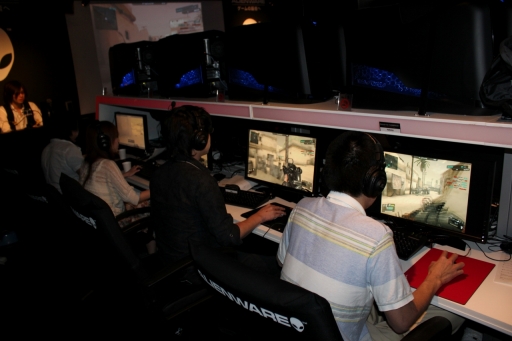 ���������꡼ No.005�Υ���ͥ������ / ������FPS�ץ쥤�䡼30̾����Ʋ�˲񤷡֥���ɥ�����ѥˡ��פ�ץ쥤������θ���Υ��٥�ȥ�ݡ��Ȥ�Ǻ�