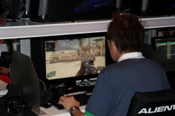 ���������꡼ No.007�Υ���ͥ������ / ������FPS�ץ쥤�䡼30̾����Ʋ�˲񤷡֥���ɥ�����ѥˡ��פ�ץ쥤������θ���Υ��٥�ȥ�ݡ��Ȥ�Ǻ�