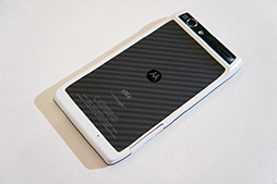 ���������꡼ No.035�Υ���ͥ������ / KDDI��WiMAX��¢�Ρ�Galaxy S II�פ������7.1mm�Ρ�MOTOROLA RAZR�פʤɽե�ǥ�ο������ޡ��ȥե����ȯɽ