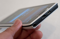 ���������꡼ No.046�Υ���ͥ������ / KDDI��WiMAX��¢�Ρ�Galaxy S II�פ������7.1mm�Ρ�MOTOROLA RAZR�פʤɽե�ǥ�ο������ޡ��ȥե����ȯɽ