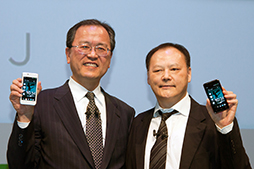 画像ギャラリー No.015のサムネイル画像 / HTC,WiMAXやおサイフ,ワンセグ対応のAndroid 4.0スマートフォン「HTC J」を発表。auから発売へ