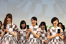 画像ギャラリー No.019のサムネイル画像 / HTC,WiMAXやおサイフ,ワンセグ対応のAndroid 4.0スマートフォン「HTC J」を発表。auから発売へ