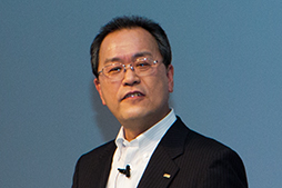 画像ギャラリー No.012のサムネイル画像 / KDDI,2012年夏モデルとなるAndroid 4.0スマートフォン5モデルを発表