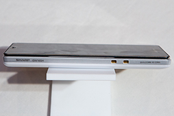 画像ギャラリー No.026のサムネイル画像 / KDDI,2012年夏モデルとなるAndroid 4.0スマートフォン5モデルを発表