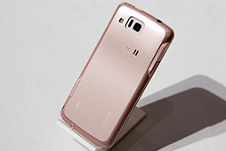 画像ギャラリー No.048のサムネイル画像 / KDDI,2012年夏モデルとなるAndroid 4.0スマートフォン5モデルを発表
