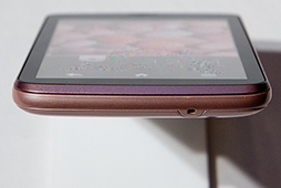 画像ギャラリー No.052のサムネイル画像 / KDDI,2012年夏モデルとなるAndroid 4.0スマートフォン5モデルを発表