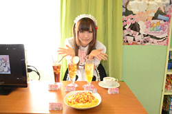 画像ギャラリー No.017のサムネイル画像 / 本物の“メイドさん”とのコラボも決定。「メイド☆ぱらだいす 〜目指せ!メイドナンバーワン!〜」のメディア向け発表会をレポート