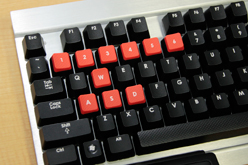 画像ギャラリー No.019のサムネイル画像 / Corsairのゲーマー向け周辺製品シリーズ「Vengeance」デビュー。マウスとキーボード,ヘッドセット計7製品が11月中旬発売