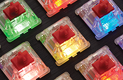 画像集#011のサムネイル/「Cherry MX RGB」搭載のCorsair製ゲーマー向けキーボード最上位モデル「K95 RGB」が発売。“RGBシリーズ”のマウス「M65 RGB」も