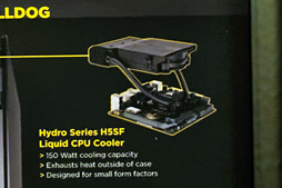 ���������꡼ No.007�Υ���ͥ������ / ��COMPUTEX��Corsair�ϡ֥�ӥ󥰤�PC������פ��ܵ���PC�������ϥǥХ����ޤǤΥȡ����륽��塼�������ʵ���