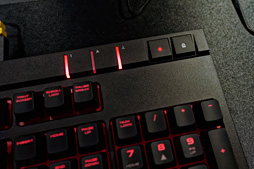 ���������꡼ No.022�Υ���ͥ������ / ��COMPUTEX��Corsair�ϡ֥�ӥ󥰤�PC������פ��ܵ���PC�������ϥǥХ����ޤǤΥȡ����륽��塼�������ʵ���