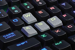 ���������꡼ No.007�Υ���ͥ������ / ��®���ϥ��������å���Cherry MX Speed�׺��Ѥ�Corsair�������ܡ��ɤ�����ȯ�����