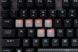 ���������꡼ No.008�Υ���ͥ������ / ��®���ϥ��������å���Cherry MX Speed�׺��Ѥ�Corsair�������ܡ��ɤ�����ȯ�����