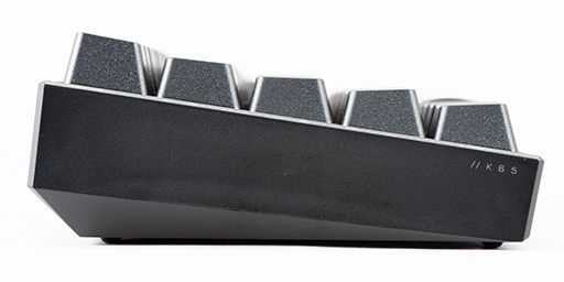 画像集#009のサムネイル/【PR】Corsairのミニキーボード「K65 RGB MINI」は，60％のサイズとハイエンド並みのスペックを両立した製品だ